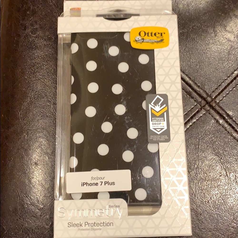 iPhone 7 Plus otterbox symmetry phone case
